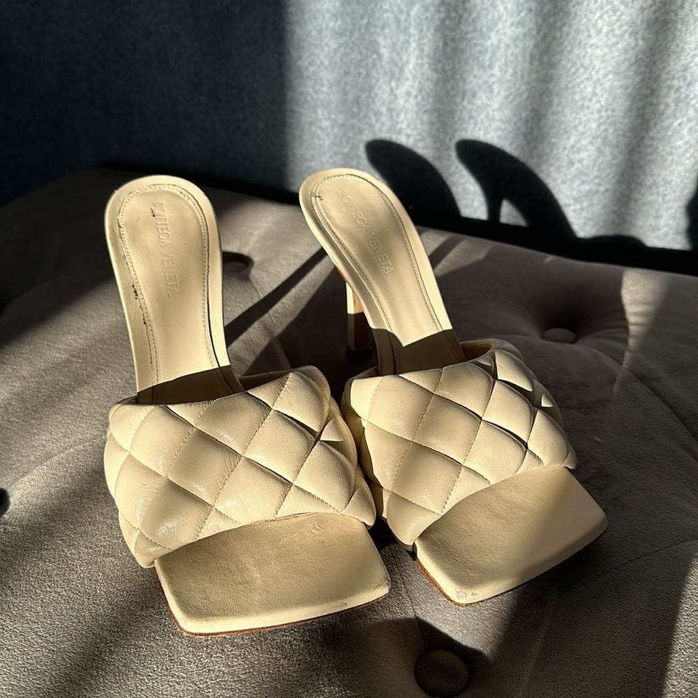 Bottega Veneta shoes